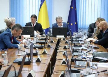 Vlada FBiH najavila smjenu direktora i cijele uprave Željeznica FBiH