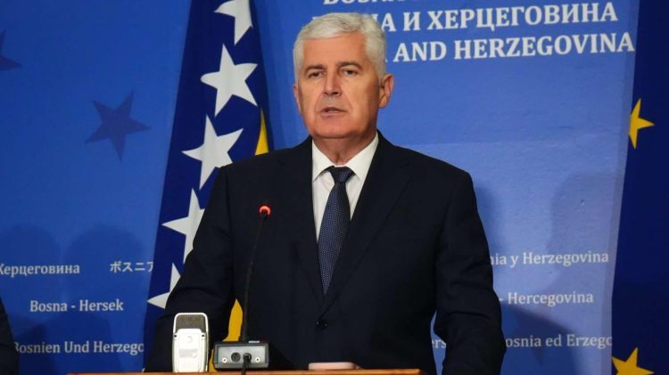 I dalje nema dogovora o deblokadi, u parlamentu nema ni grijanja