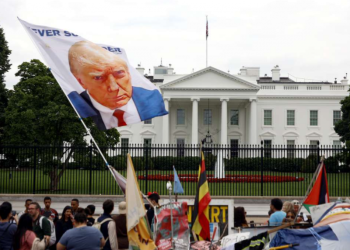 Trumpovi fanovi: Spremni smo. Nećemo dopustiti da izbori dvaput budu ukradeni