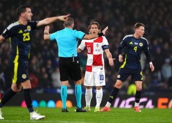 Hrvatska porazom u Škotskoj zakomplicirala prolazak u četvrtfinale