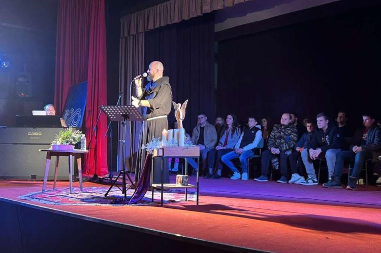 Koncert duhovne glazbe ‘Maranatha’ fra Marina Karačića održan u Livnu