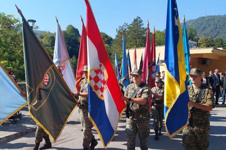 Kazneno je djelo Hrvatima osporavati isticanje svoje zastave