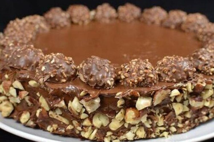 Ferrero Rocher torta gotova za 20 minuta