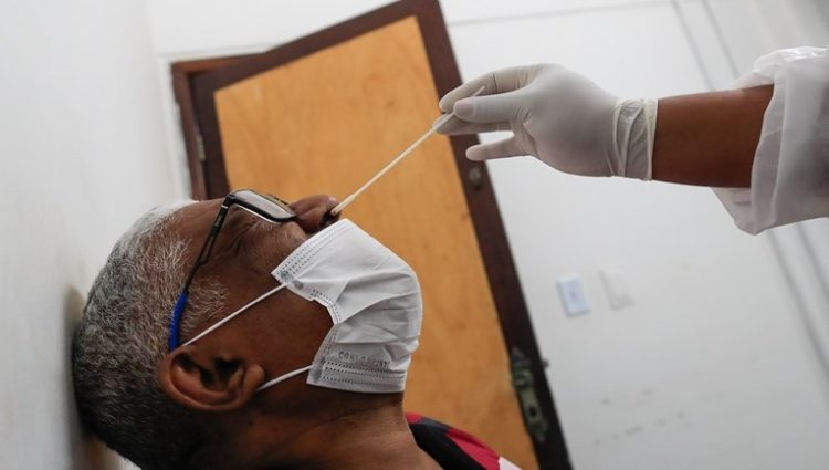 Pet je godina od izbijanja pandemije: Nekad je od korone umirala četvrtina hospitaliziranih, sad umire 1 od 25