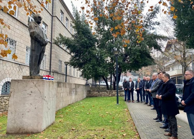 Široki Brijeg: Obilježena godišnjica smrti prvog predsjednika RH dr. Franje Tuđmana