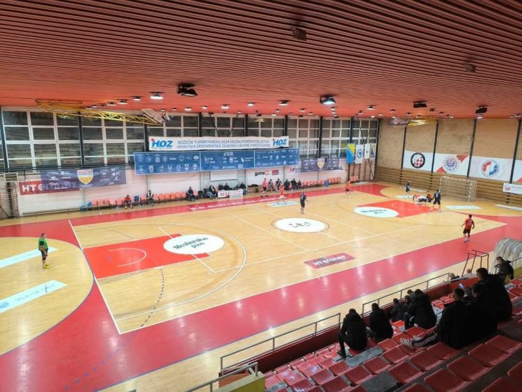 Petak donio nova uzbuđenja na Božićnom turniru u Mostaru