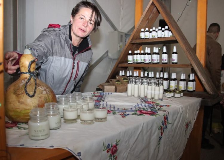 Unatoč hladnoći: Veliki broj posjetitelja na “Božiću u Posušju”