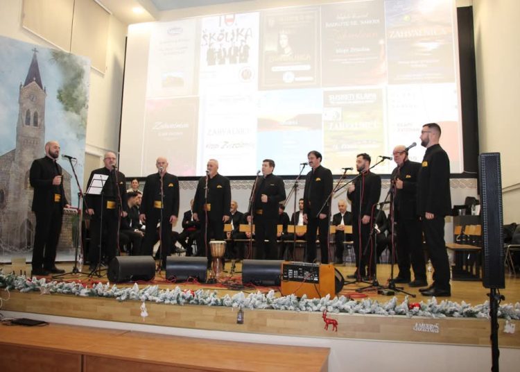 Unatoč hladnoći: Veliki broj posjetitelja na “Božiću u Posušju”