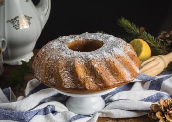 Mramorni kuglof za blagdanski stol