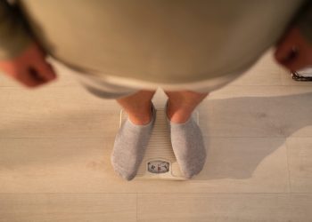 Devet razloga zbog kojih se zimi većina ljudi udeblja