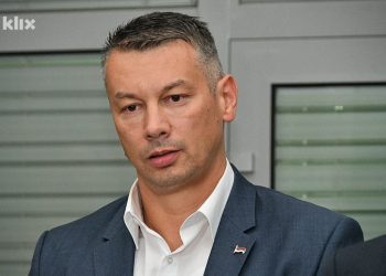 Sud BiH ministru optuženom za korupciju Nenadu Nešiću odredio mjesec dana pritvora