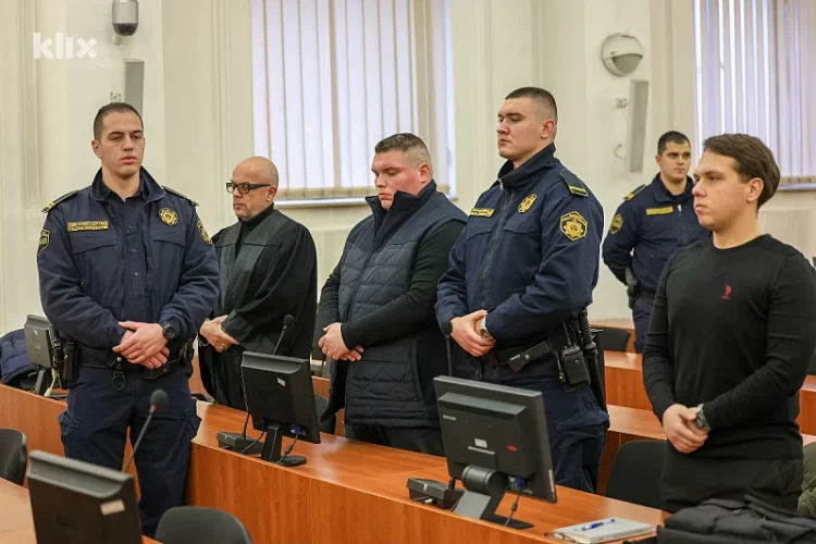 Armin Berberović osuđen na 20 godina zatvora za ubistvo doktorica Azre Spahić i Alme Suljić