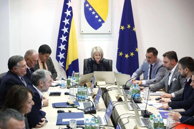 Vijeće ministara BiH odobrilo dva milijuna KM za deminiranje