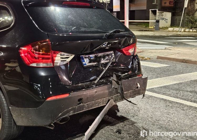 Sudar u središtu Mostara s velikom materijalnom štetom