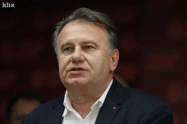 Nermin Nikšić hospitaliziran, ide na operaciju slijepog crijeva