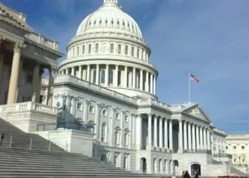 Američka vlada pred gašenjem. Dio republikanaca izdao Trumpa