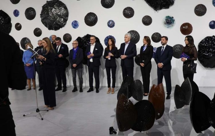 Izložba ‘Mjera mora’ otvorena u Muzeju moderne umjetnosti u Mostaru