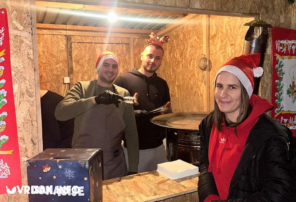 Prva večer Adventa u Mokrom