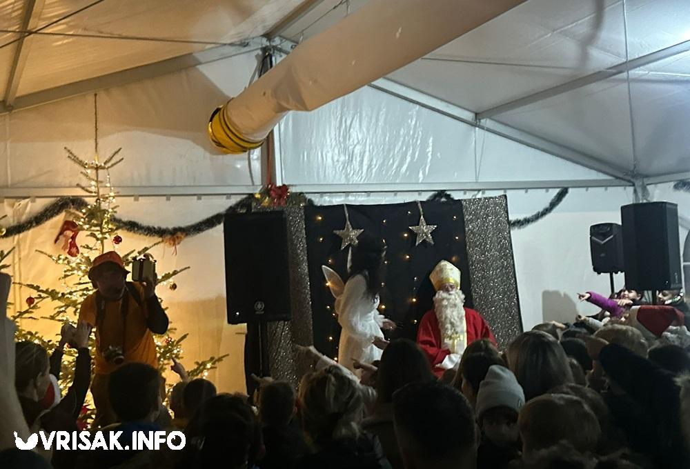 Prva večer Adventa u Mokrom