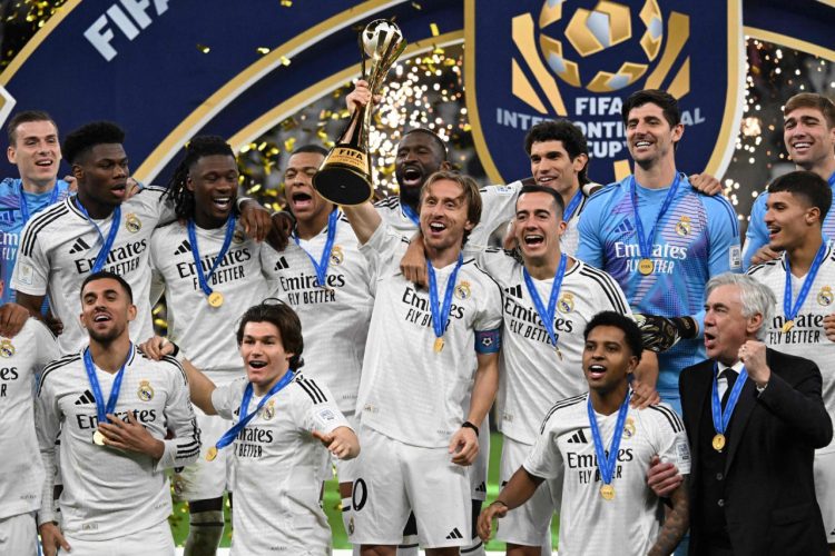 Modrić osvojio novi trofej s Realom, Kraljevi uvjerljivi u finalu Interkontinentalnog kupa