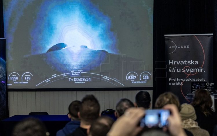 Iz američke svemirske baze uspješno lansiran CroCube, prvi hrvatski satelit