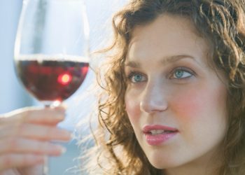 Stručnjaci otkrivaju promjene koje ćete primijetiti ako mjesec dana ne pijete alkohol