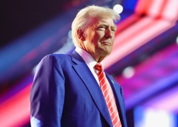 Ovo su prvi potezi Donalda Trumpa. Evo što je sve potpisao!