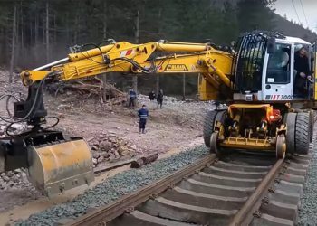 Bliži se kraj radova na pruzi u Jablanici: Stigle su i šine