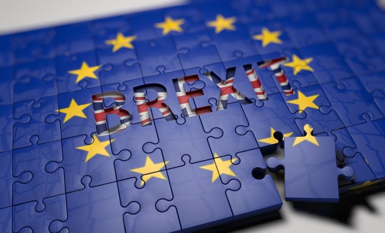 Britanci sve manje podržavaju brexit – velika većina želi natrag u EU