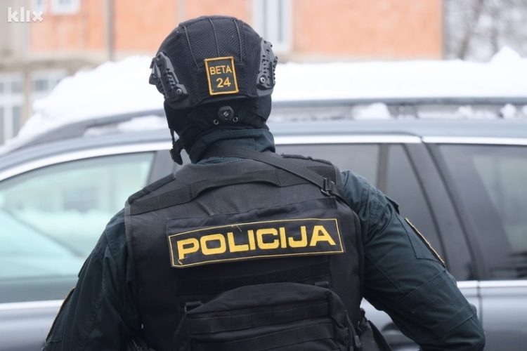 FUP uhvatio preprodavača oružja u Mostaru