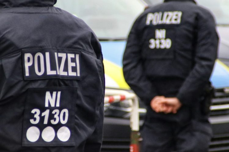 Austrijski policajac na sudu jer je vozaču iz BiH prepravio zapisnik