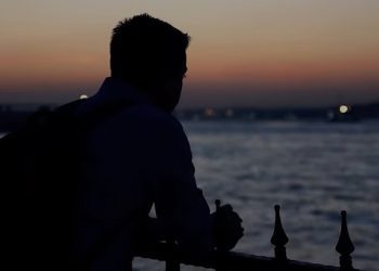 Mostarac prerano preminulom prijatelju posvetio pjesmu “Jer tuga zna”