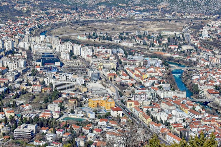 Udari vjetra u Hercegovini: Izdano upozorenje za regiju Mostar