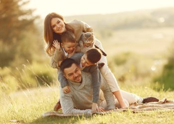 Upućen apel protiv smanjenja naknade za višečlane obitelji u ŽZH