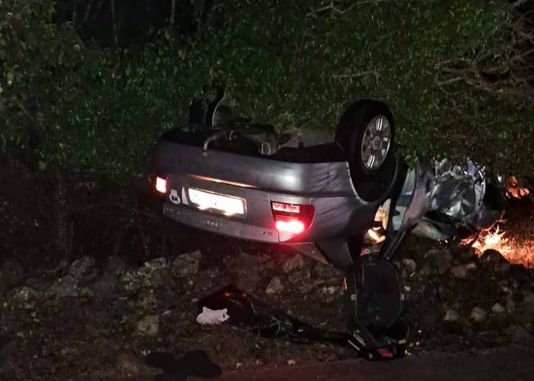 Troje ozlijeđenih u prevrtanju auta kod Ljubuškog, među njima i dijete