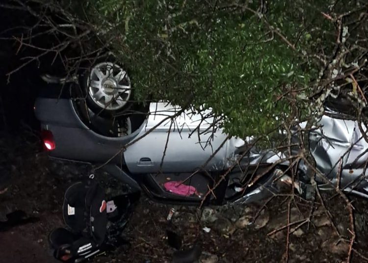 Troje ozlijeđenih u prevrtanju auta kod Ljubuškog, među njima i dijete