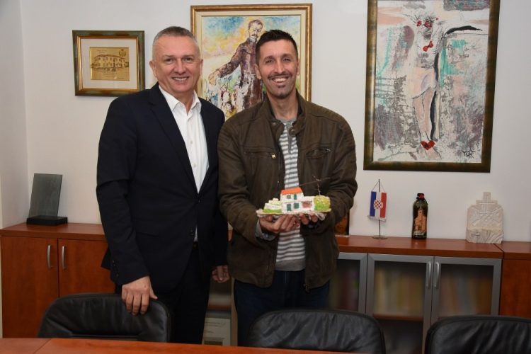 Geolog iz Širokog Brijega kraj Međugorja pronašao najstariju kamenu popločanu cestu u Europi