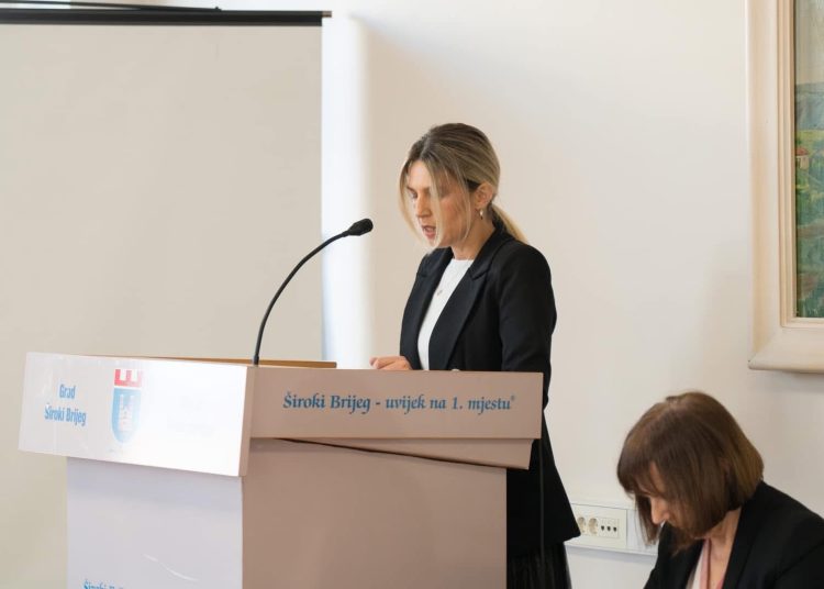 Foto: Grad Široki Brijeg