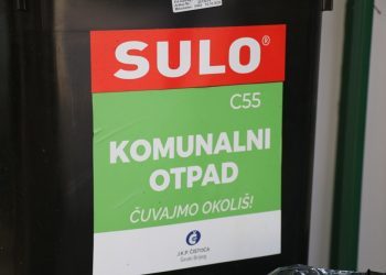 JKP Čistoća Široki Brijeg dijeli kante za odlaganje otpada