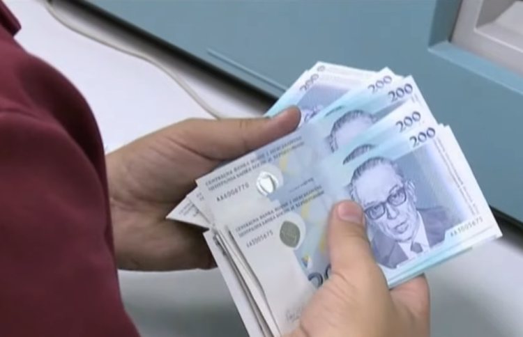 Javni dug BiH raste iz godine u godinu, RS duplo zaduženija od FBiH