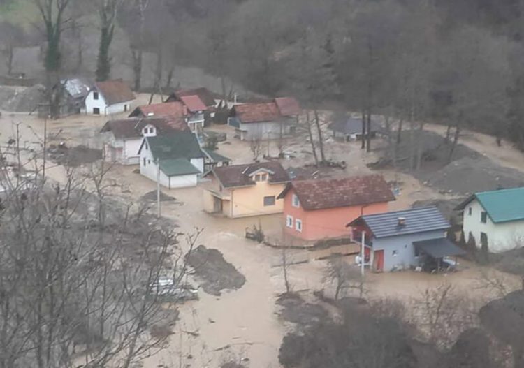 Kiše ponovno izazvale poplave u Konjicu, poplavile kuće