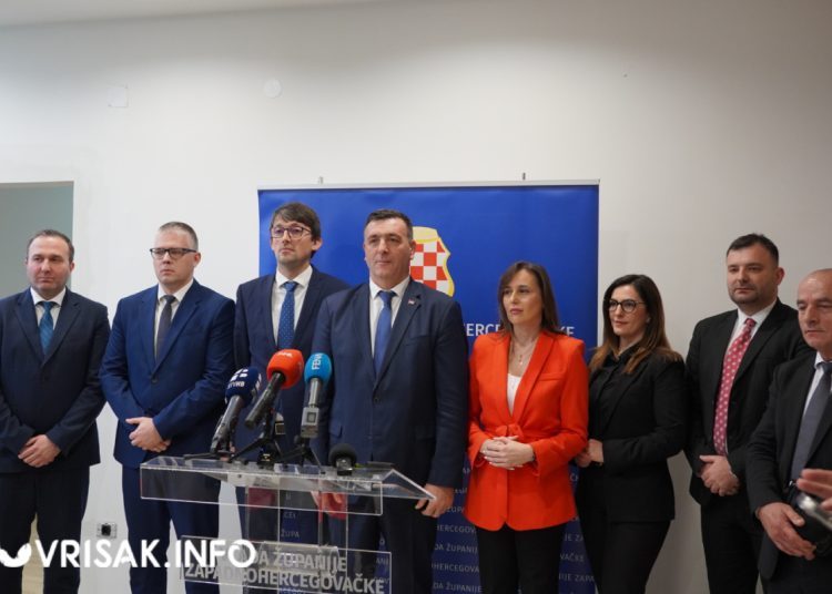 Predrag Čović: Ova Vlada ništa ne smanjuje i ničim ne ukida demografske mjere