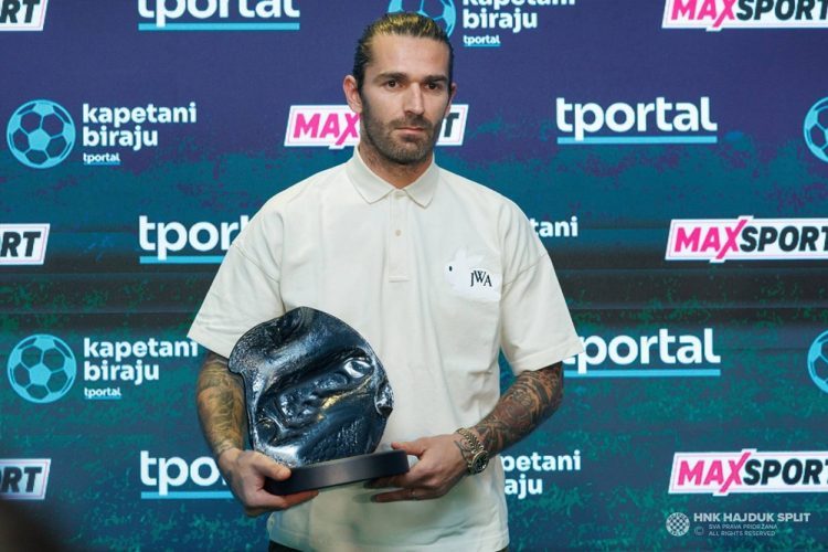 Livaja po treći put izabran za najboljeg igrača HNL-a!