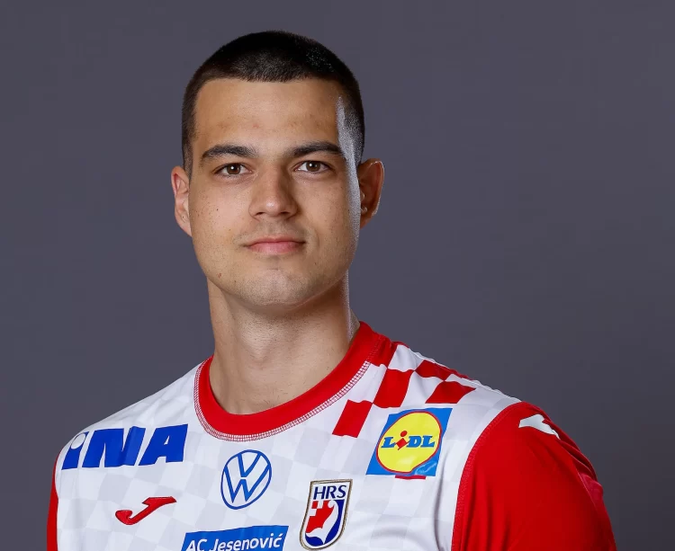 Hrvat potpisao za PSG: Ugovor na dvije sezone