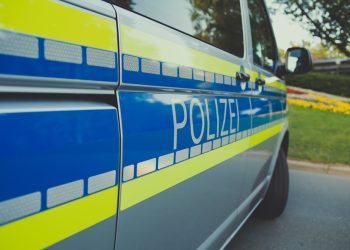 Muškarac iz BiH u Austriji zaključao bivšu ženu u stanu i prijetio joj smrću