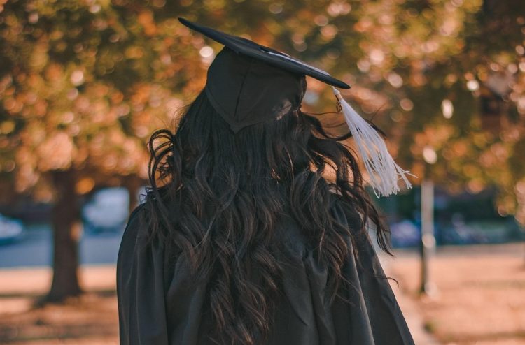 Općina Grude objavila imena 18 dobitnika studentske potpore