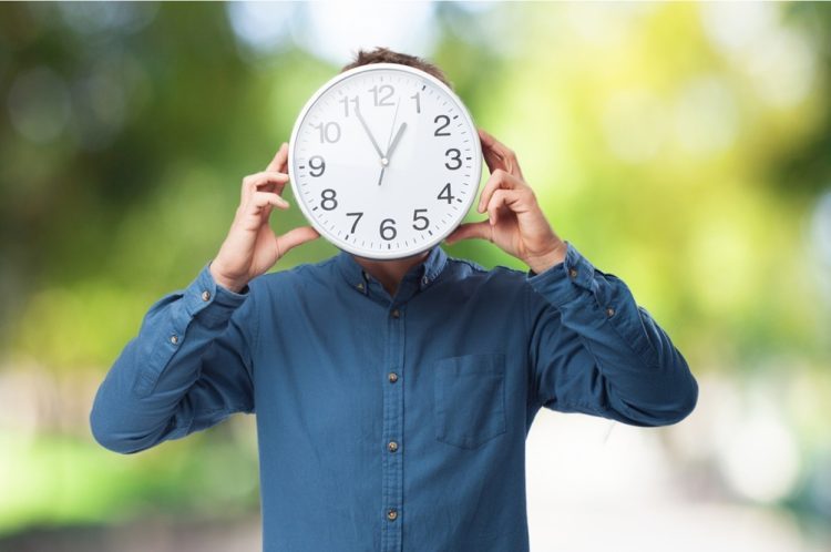 Pomicanje sata u 2025.: Evo kada nas očekuje i zašto se još mijenja