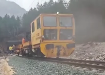 Obnovljena pruga u Donjoj Jablanici: Testni vlak prešao preko nje