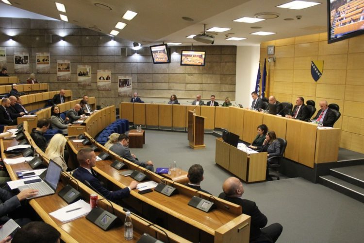 Prekinuta sjednica Doma naroda nakon rasprave o popuni Ustavnog suda FBiH