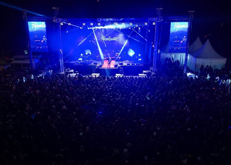 Prljavo kazalište održalo spektakularan koncert za pamćenje u Mostaru